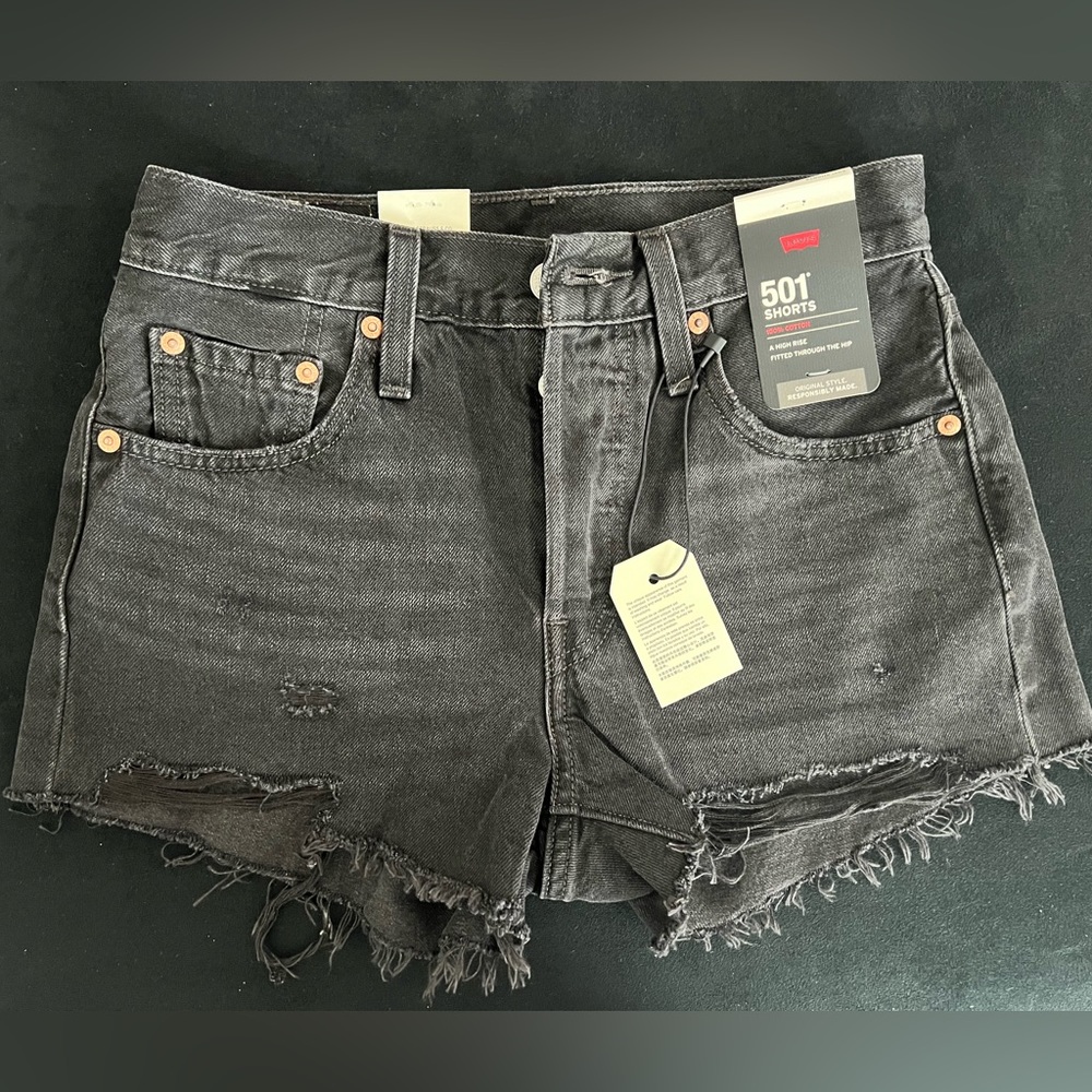 NWT Black Levi’s 501 Destroyed Denim Shirts // size 24